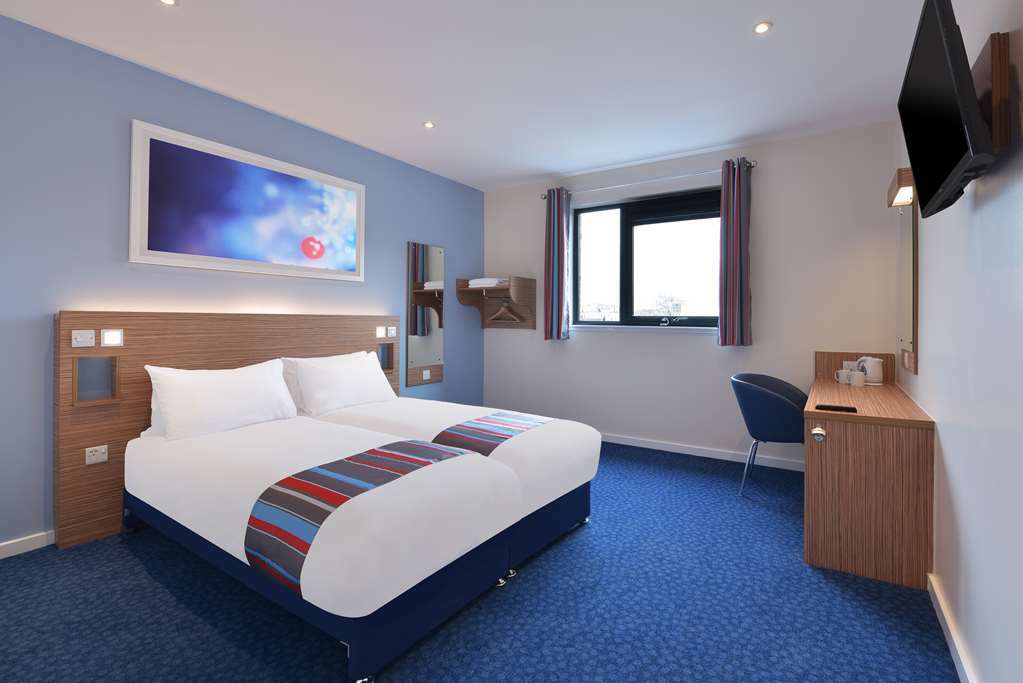 Travelodge Bournemouth Cooper Dean Δωμάτιο φωτογραφία
